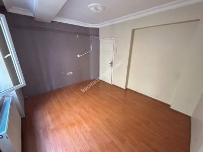Esatpaşa 1.Kat 2+1 90M2 Ana Cad. Yakın Kullanışlı Daire 22