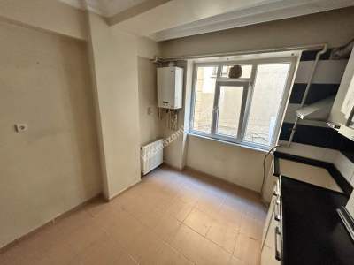 Esatpaşa 1.Kat 2+1 90M2 Ana Cad. Yakın Kullanışlı Daire 28