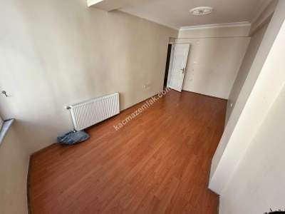 Esatpaşa 1.Kat 2+1 90M2 Ana Cad. Yakın Kullanışlı Daire 11