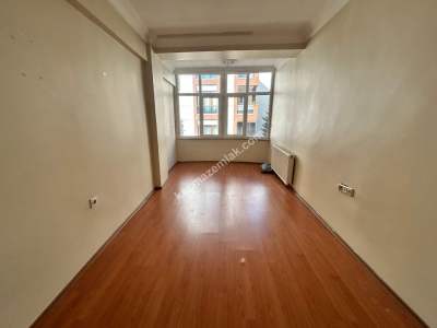 Esatpaşa 1.Kat 2+1 90M2 Ana Cad. Yakın Kullanışlı Daire 13