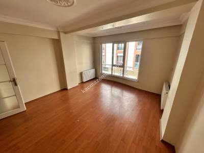 Esatpaşa 1.Kat 2+1 90M2 Ana Cad. Yakın Kullanışlı Daire 2
