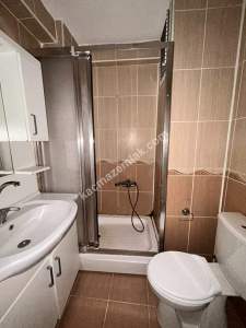 Esatpaşa 1.Kat 2+1 90M2 Ana Cad. Yakın Kullanışlı Daire 16