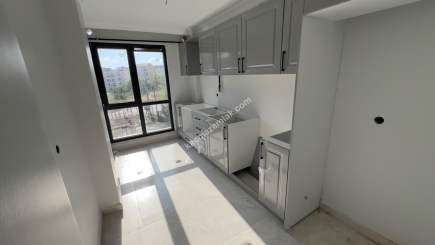 Çekmeköy Ekşioğlu Mah.3+1 Kiralık Sıfır Daire 32