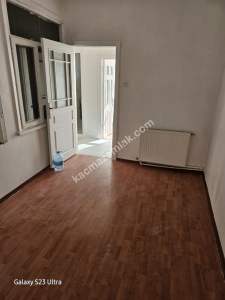 Yedikule Ana Cadde Üzerinde Merkezi Konumda 2+1 Kiralık 8