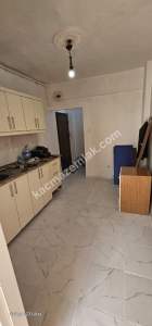 Yedikule Ana Cadde Üzerinde Merkezi Konumda 2+1 Kiralık 5