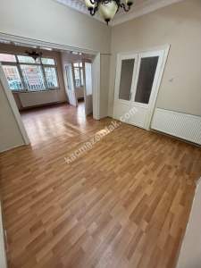 Fatih Mollagürani Mahallesi’nde Merkezi Konumda Kiralık 1