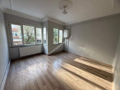 Fatih Mollagürani Mahallesi’nde Merkezi Konumda Kiralık 2