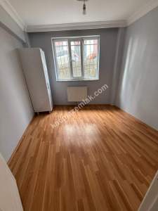 Karlıtepe Mah'da 2+1 75 M2 Kot1 Balkonlu Kiralık 6