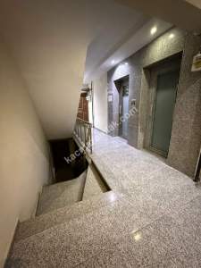 Çilekli Cami Çevresine 2+1 105 M2 2. Kat Asansörlü 18