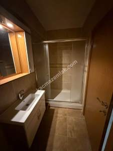 Çilekli Cami Çevresine 2+1 105 M2 2. Kat Asansörlü 14