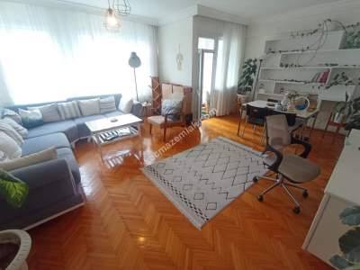 Caferağa Dr Esat Işık Cad Ön Cephe 3 Balkonlu 3+1 13