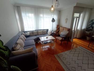 Caferağa Dr Esat Işık Cad Ön Cephe 3 Balkonlu 3+1 12