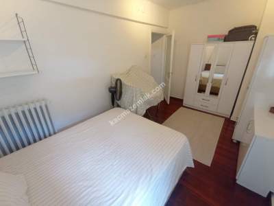 Caferağa Dr Esat Işık Cad Ön Cephe 3 Balkonlu 3+1 31