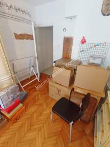 Caferağa Dr Esat Işık Cad Ön Cephe 3 Balkonlu 3+1 23