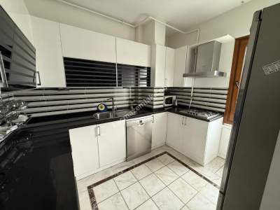 Erenköy Kiralık 4+1 Lütfen Açıklamayı Okuyun 10