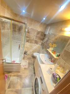 Kadıköy Merdivenköy'de Eşyalı 3+1 Daire 15