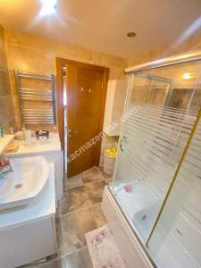 Kadıköy Merdivenköy'de Eşyalı 3+1 Daire 16