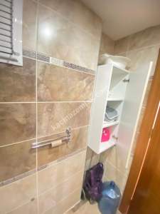 Kadıköy Merdivenköy'de Eşyalı 3+1 Daire 30