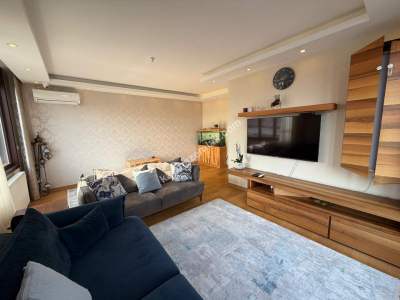 Merdivenköy Günaydın Sokakta, Yeni Binada, 3+1 Kiralık 2