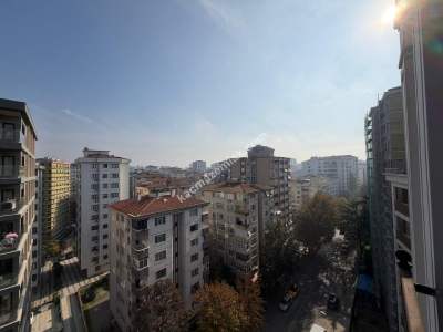 Merdivenköy Günaydın Sokakta, Yeni Binada, 3+1 Kiralık 34