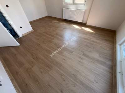 Kartal Yunus Tren İstasyonu Civarı Yeni Bina Katta 2+1 25