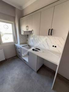 Kartal Yunus Tren İstasyonu Civarı Yeni Bina Katta 2+1 18