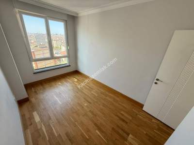 Adatepe Sahilde Kiralık Panoramik Deniz Manz. Geniş 3+1 19