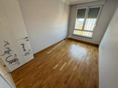 Adatepe Sahilde Kiralık Panoramik Deniz Manz. Geniş 3+1 21