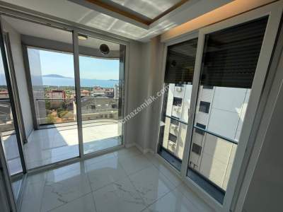 Adatepe Sahilde Kiralık Panoramik Deniz Manz. Geniş 3+1 15