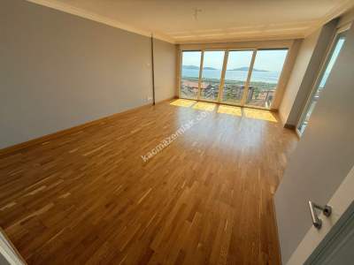 Adatepe Sahilde Kiralık Panoramik Deniz Manz. Geniş 3+1 7