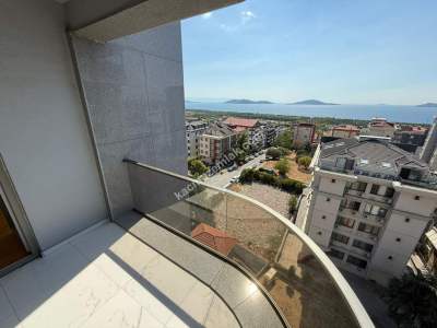 Adatepe Sahilde Kiralık Panoramik Deniz Manz. Geniş 3+1 11