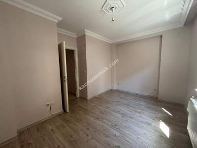 Maltepe'nin Altayçeşme'de Yeni Binada Kiralık 2+1 Dai 11