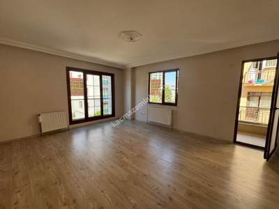 Maltepe'nin Altayçeşme'de Yeni Binada Kiralık 2+1 Dai 2