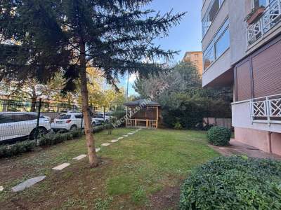 Maltepe Altayçeşme'de Site İçinde Çok Geniş Kiralık 3+ 25