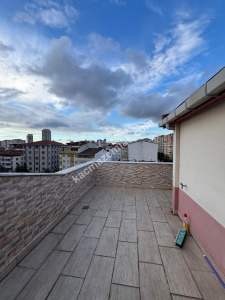 Maltepe Altayçeşme'de Çok Büyük Teraslı Kiralık 2+1 Da 6