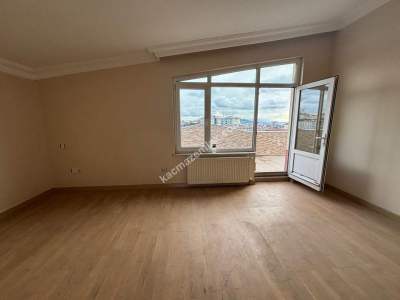 Maltepe Altayçeşme'de Çok Büyük Teraslı Kiralık 2+1 Da 13