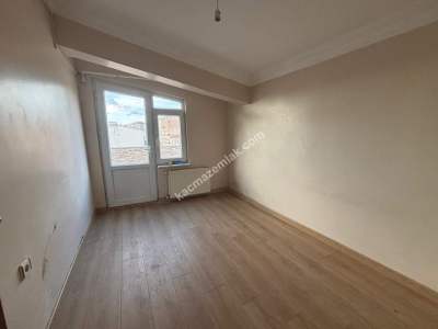 Maltepe Altayçeşme'de Çok Büyük Teraslı Kiralık 2+1 Da 15