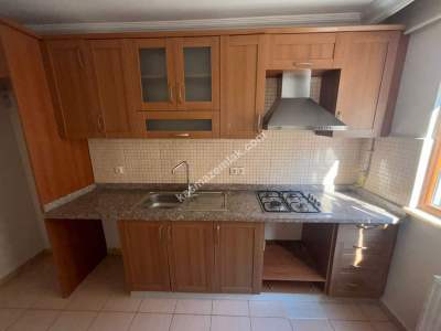 Altıntepede 12 Yıllık Binada Geniş M2Li Katta 3+1 2