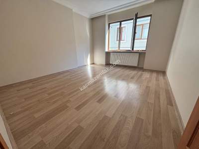 Altıntepede 12 Yıllık Binada Geniş M2Li Katta 3+1 11