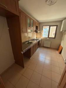 Altıntepede 12 Yıllık Binada Geniş M2Li Katta 3+1 5