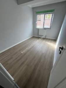 Altıntepe De Ayrı Mutfaklı Katta Sıfır Geniş 1+1 20