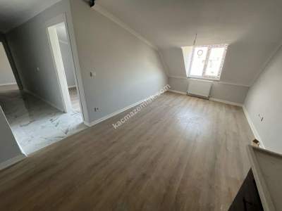 Altıntepede Bostancıya Komşu Katta Lüks 2+1 34