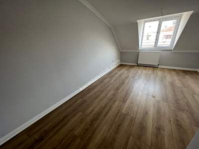 Altıntepede Bostancıya Komşu Katta Lüks 2+1 10