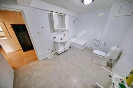 Altıntepe'de Kullanışlı Metrekareli 2+1 Kiralık Daire. 17