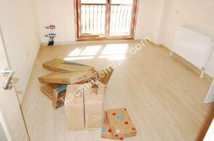 Altıntepe De Sıfır 1+1 Daire 8