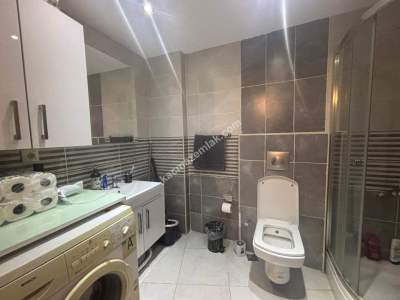 Maltepe Aydınevlerdemetronun Dibinde Sitede Kiralık 2+1 4