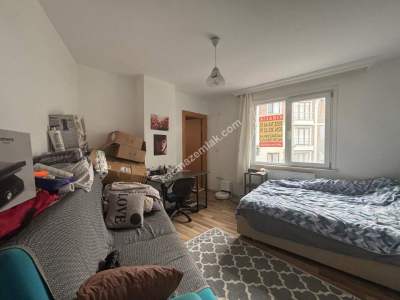 Maltepe Aydınevlerdemetronun Dibinde Sitede Kiralık 2+1 10