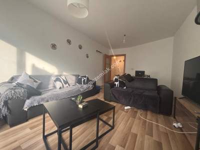 Maltepe Aydınevlerdemetronun Dibinde Sitede Kiralık 2+1 8