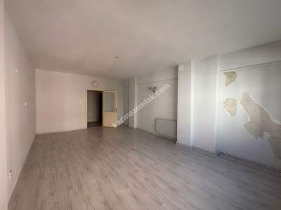 Kaçmazdan Maltepe Bağlarbaşın'da 3+1 Kiralık Daire 3