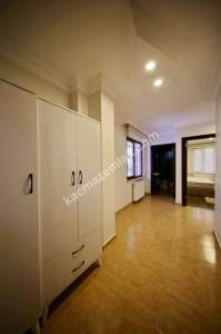 Maltepe Bağlarbaşı'nda Minibüs Yoluna 4.Binada 1+1 13